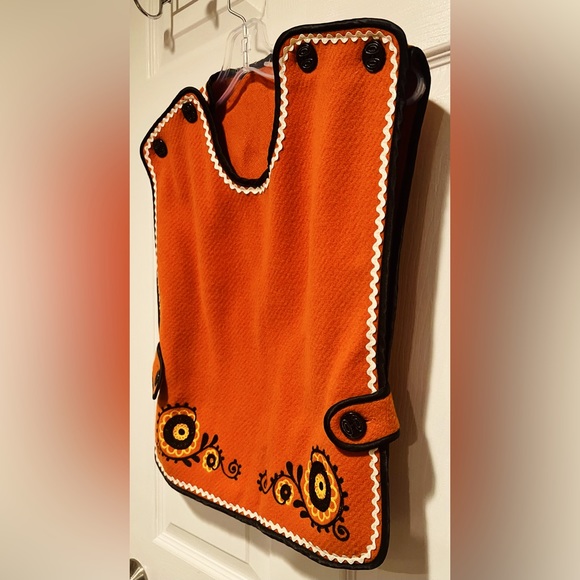 VINTAGE RUSSIAN STYLE KIDS VEST FLORAL ORANGE WOOL EMBROIDERED - Picture 10 of 10